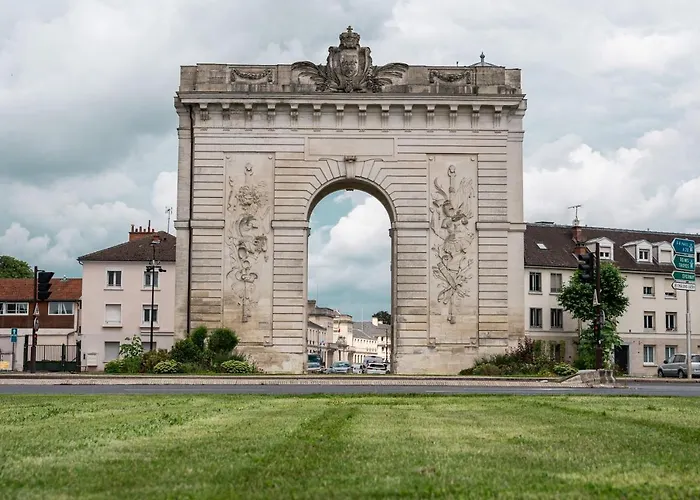 Le Petit Leon Chalons-en-Champagne